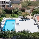 Casa de Férias Nereide- Mit Pool Am By Interhome