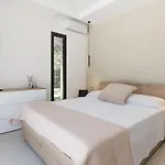 Nereide- Mit Pool Am By Interhome *